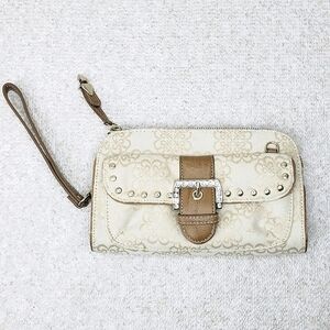 New! Kathy Van Zeeland Convertible Crossbody Clutch